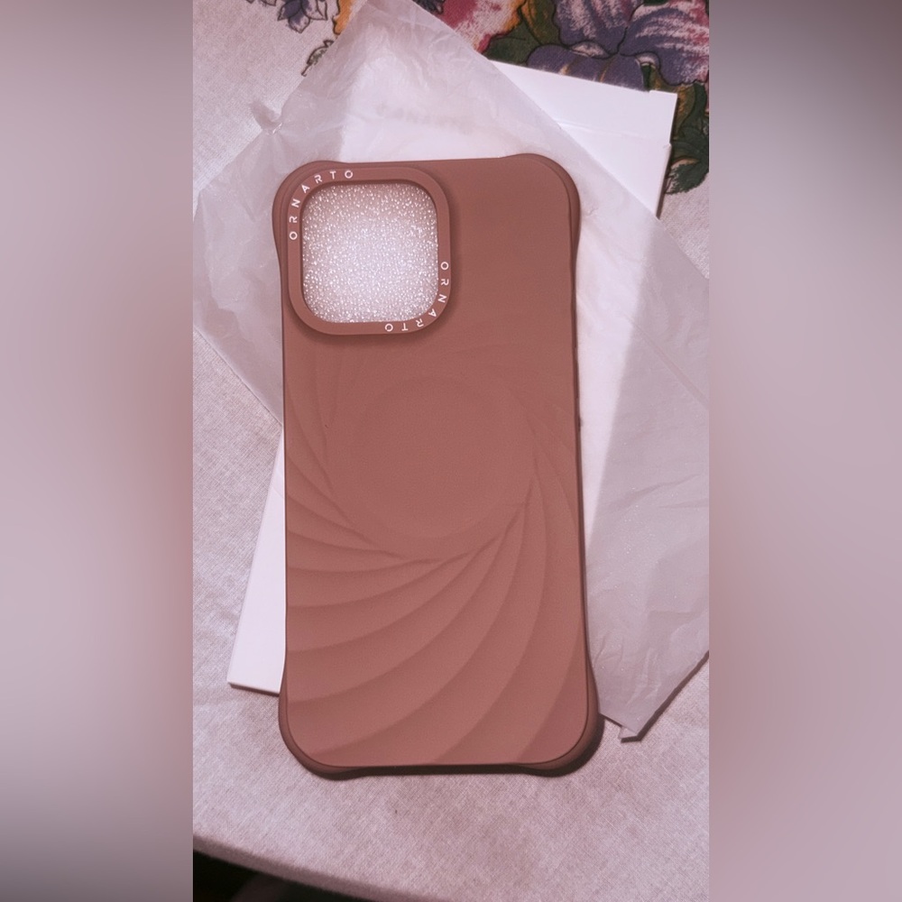 ORNARTO Vortuxe - Case for iPhone 15 Pro Max compatible with MagSafe color latte